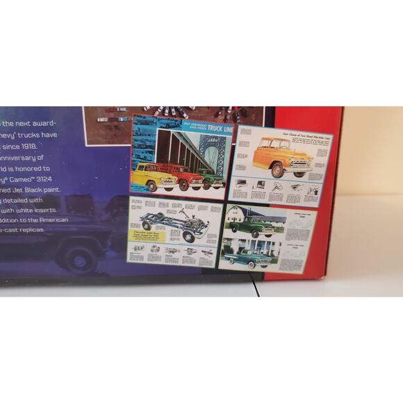 Auto World 1957 Chevy Cameo Pickup 1:18 Scale Jet Black NIB - Picture 7 of 7